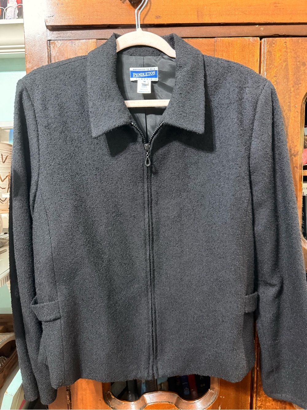 Pendleton Ladies Black Zip-Up Wool Boucle Jacket Sz 16
